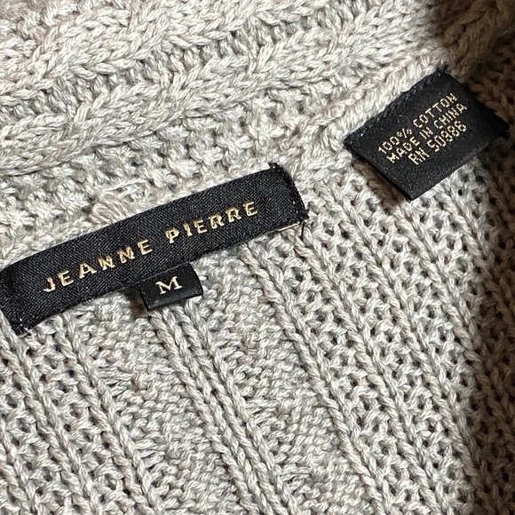 Jeanne Pierre Light Gray V-Neck Shaw Collar Cable Knit Sweater - Picture 2 of 7